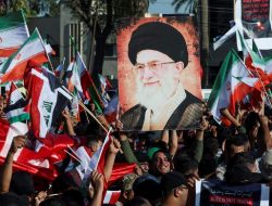 Ayatollah Khamenei Muncul Perdana Usai Perang Iran-Israel, Tampilkan Keteguhan Iran