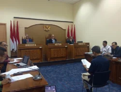 Sidang Memanas! KPU Surakarta Akui Salinan Berkas Jokowi Dimusnahkan, Ketua KIP: “Dasarnya Apa?”