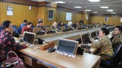 Dua Kubu Keraton Solo Bertemu di Balai Kota